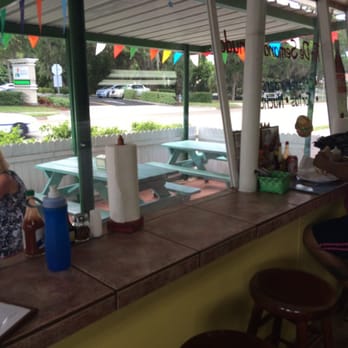 Los Primos Taqueria - Cute patio for outdoors tacos - Mexican Near Me - Bradenton, Florida Los Primos Taqueria - Cute patio for outdoors tacos - Mexican Near Me - Bradenton, Florida