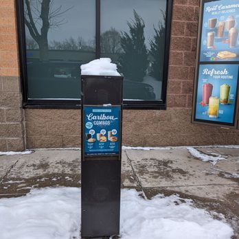 Caribou Coffee - Order area - Coffee & Tea Near Me - Fridley, Minnesota Caribou Coffee - Order area - Coffee & Tea Near Me - Fridley, Minnesota