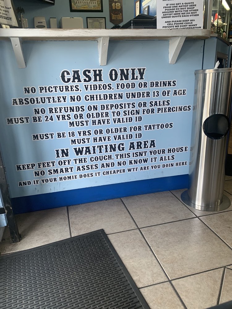 Bakersfield Tattoo & Piercing Photos