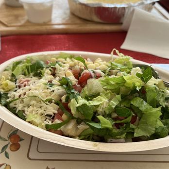 Chipotle Mexican Grill - Bowl didn't look full, and this is not "extra lettuce" - Fast Food Near Me - Rolling Hills Estates, California Chipotle Mexican Grill - Bowl didn't look full, and this is not "extra lettuce" - Fast Food Near Me - Rolling Hills Estates, California