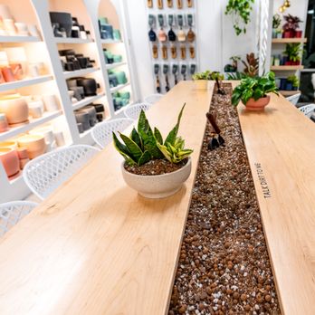 Momma Pots - Momma Pots Retail Store and Showroom in San Diego - Nurseries & Gardening Near Me - El Cajon, California