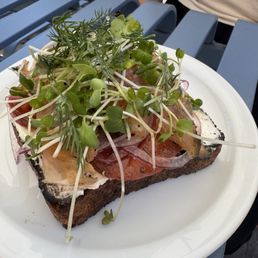 Smoked salmon, toast Smoked salmon, toast