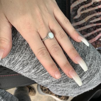 Deluxe Nails & Spa - Broken nails/ infection - Nail Salons Near Me - Fort Worth, Texas Deluxe Nails & Spa - Broken nails/ infection - Nail Salons Near Me - Fort Worth, Texas