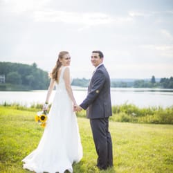 High Point Golf Club - Beautiful Bride and Groom