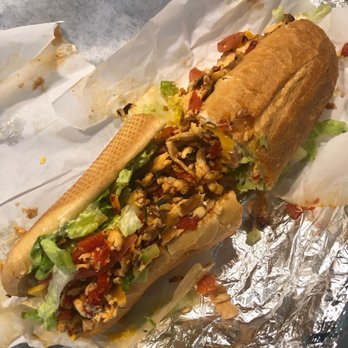 Crust Pizza - Peri Peri Chicken Sub - Pizza Near Me - Bel Air, Maryland