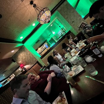 Emerald Loop - Irish Pub Near Me - Chicago, Illinois
