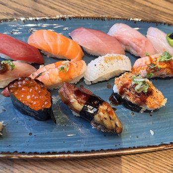 Douzo - Sushi Bars Near Me - Boston, Massachusetts