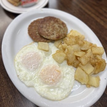 Mini Cafe - sausage & eggs served with chef mario's famous homestyle potatoes + toast = $11.99 - Mexican Near Me - Santa Ana, California
