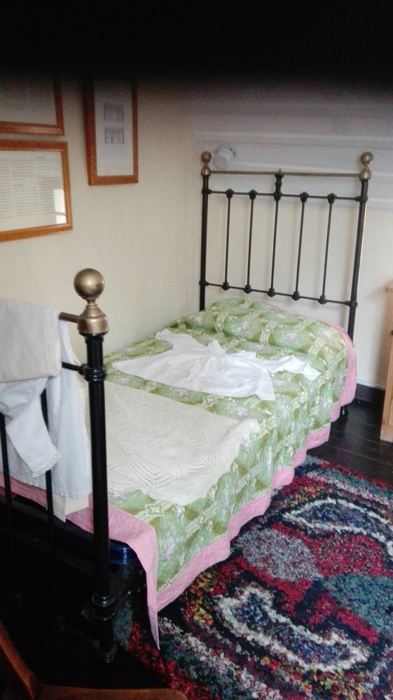 Hugh Miller Museum & Birthplace Cottage
