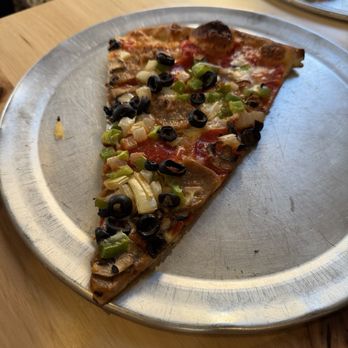 NY Pie - Pizza Near Me - Nashville, Tennessee