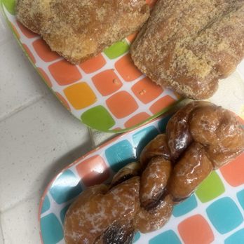 Liv's Donuts - Breakfast and dinner! - Donuts Near Me - Clovis, California