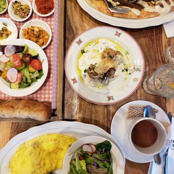 Cafe Landwer - Rutherford & Bathurst - Famous breakfast - Cafes Near Me - Maple, Ontario Cafe Landwer - Rutherford & Bathurst - Famous breakfast - Cafes Near Me - Maple, Ontario