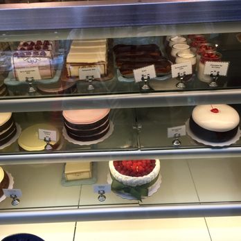 Miette - Cake display - Bakeries Near Me - San Francisco, California