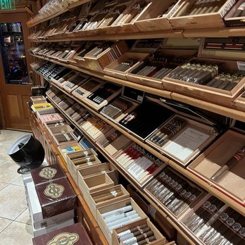 Angry Moon Cigars - Tobacco Shops Near Me - Palm Beach Gardens, Florida Angry Moon Cigars - Tobacco Shops Near Me - Palm Beach Gardens, Florida