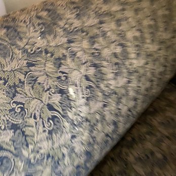 Quality Inn & Suites - Paint on the arm chair - Hotels Near Me - Glen Rose, Texas Quality Inn & Suites - Paint on the arm chair - Hotels Near Me - Glen Rose, Texas
