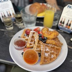 Palace Bar - Chicken and waffles