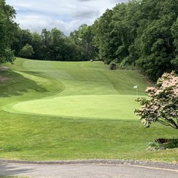 Tashua Knolls Golf Course
