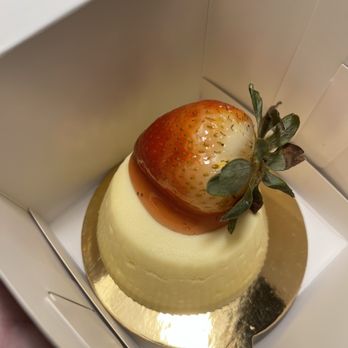 The Boss Cafe The LINQ Hotel + Experience - individual cheesecake - Cafes Near Me - Las Vegas, Nevada The Boss Cafe The LINQ Hotel + Experience - individual cheesecake - Cafes Near Me - Las Vegas, Nevada