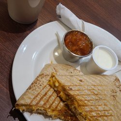Half Acre Cafe - Chicken quasedilla