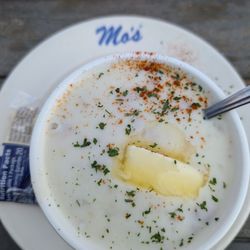 Mo's Seafood & Chowder - Otter Rock