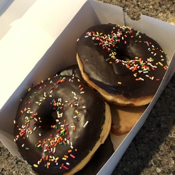 Viera’s Bakery & Deli - Donuts - Delis Near Me - Yakima, Washington