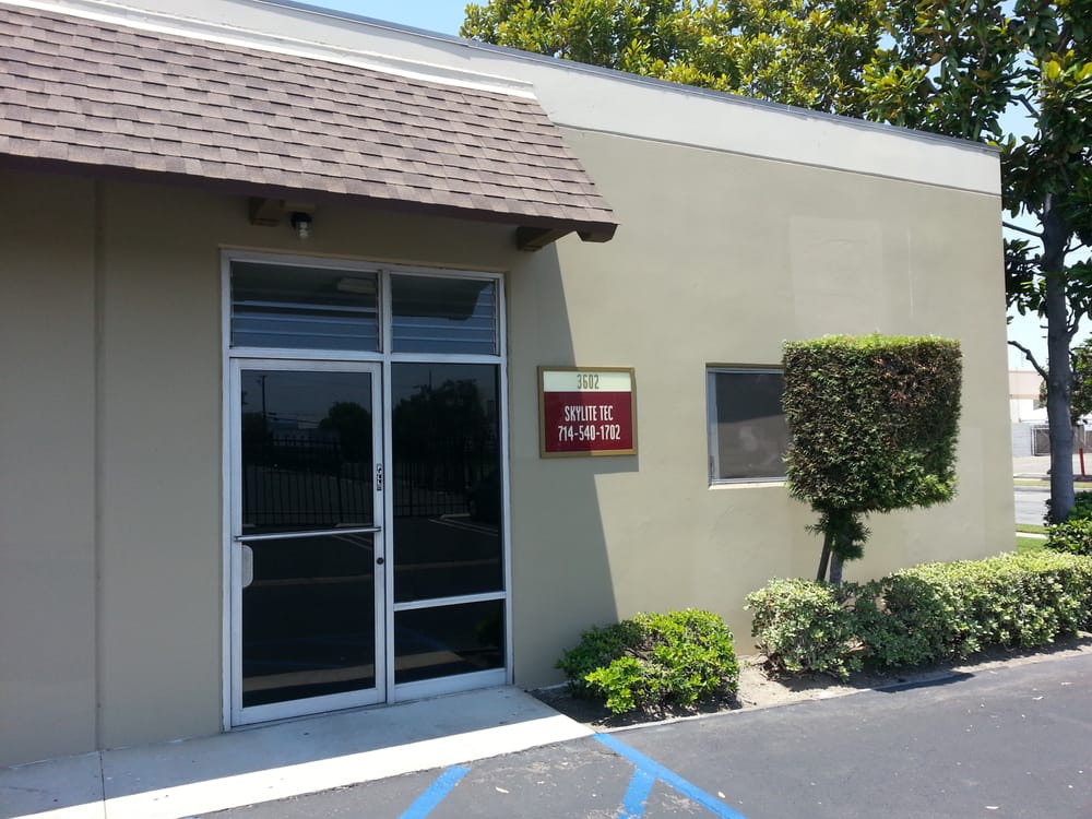 Slide of Skylite Tec