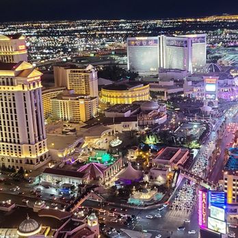 Eiffel Tower Viewing Deck - Amusement Parks Near Me - Las Vegas, Nevada Eiffel Tower Viewing Deck - Amusement Parks Near Me - Las Vegas, Nevada