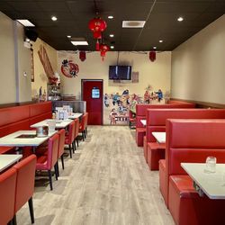 Hot Pot Delight - Zee inside