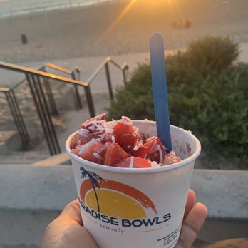 Paradise Bowls - Juice Bars & Smoothies Near Me - Manhattan Beach, California Paradise Bowls - Juice Bars & Smoothies Near Me - Manhattan Beach, California