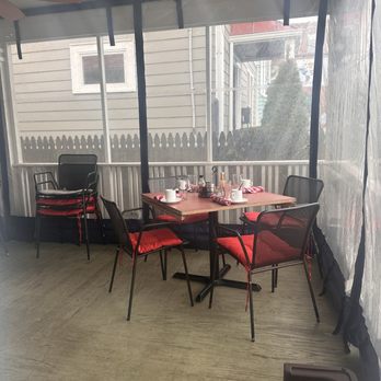 Del Ray Cafe - French Near Me - Alexandria, Virginia