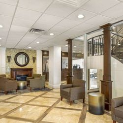 Best Western Mill River Manor - Lobby