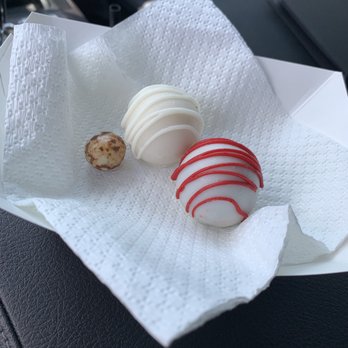 The Misty Brew Coffee - cake balls- Red velvet & wedding cake - Cafes Near Me - Owasso, Oklahoma
