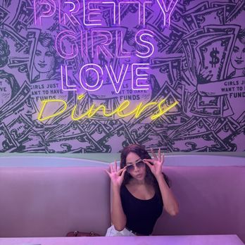 Stussy’s Diner - Diners Near Me - Chicago, Illinois Stussy’s Diner - Diners Near Me - Chicago, Illinois
