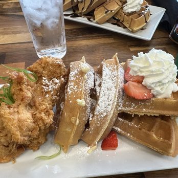 Toast Cafe - Chicken and waffles - Cafes Near Me - Sherman Oaks, California Toast Cafe - Chicken and waffles - Cafes Near Me - Sherman Oaks, California