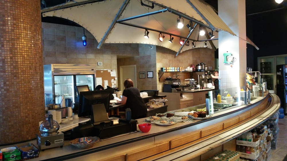 Cafe Deluxe