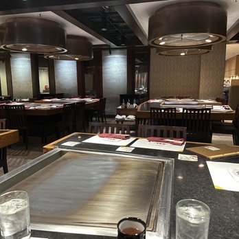 Restaurant SUNTORY - Teppanyaki dinning room - Japanese Near Me - Honolulu, Hawaii Restaurant SUNTORY - Teppanyaki dinning room - Japanese Near Me - Honolulu, Hawaii