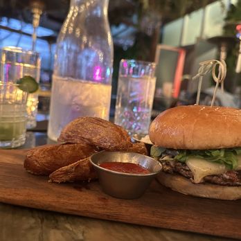 Rose's Garden Bar - Grass-Fed Truffle Wagyu Burger - Burgers Near Me - Calabasas, California Rose's Garden Bar - Grass-Fed Truffle Wagyu Burger - Burgers Near Me - Calabasas, California