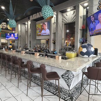Agaves Mexican Grill - Bar Area - Mexican Near Me - Olathe, Kansas