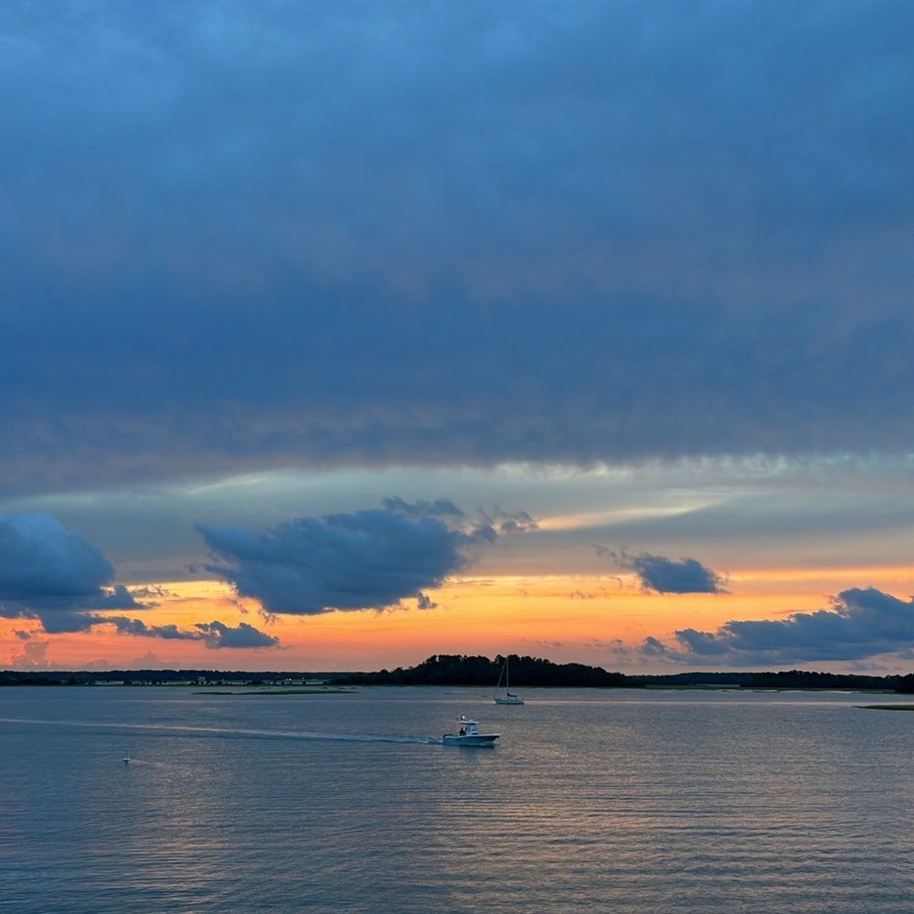 Sunset Grille - Sunset views - New American Near Me - Hilton Head Island, South Carolina Sunset Grille - Sunset views - New American Near Me - Hilton Head Island, South Carolina