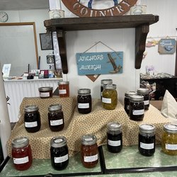 Smith Island Bakery - Home made jams and jellies