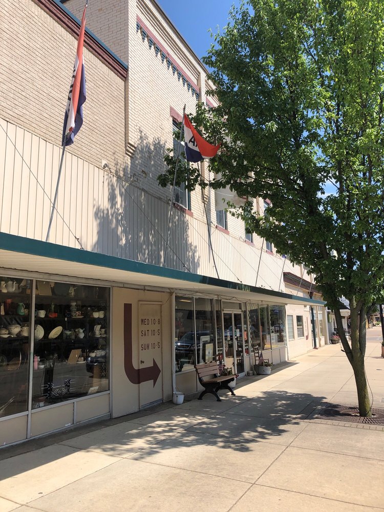 LAKE ODESSA ANTIQUE MALL Antiques 1014 4th Ave, Lake Odessa, MI