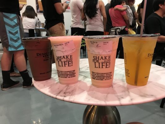 Ding Tea Balboa by null