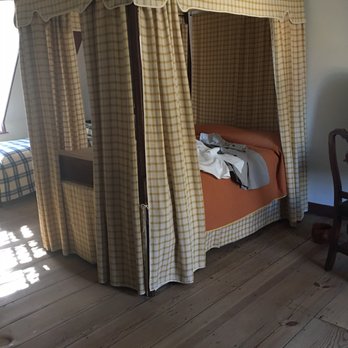 Colonial Williamsburg - Tavern - Tours Near Me - Williamsburg, Virginia