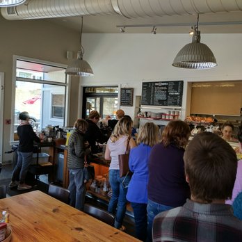 Rose32 Bread - Busy lunch trade on a beautiful spring Sunday. - Bakeries Near Me - Gilbertville, Massachusetts
