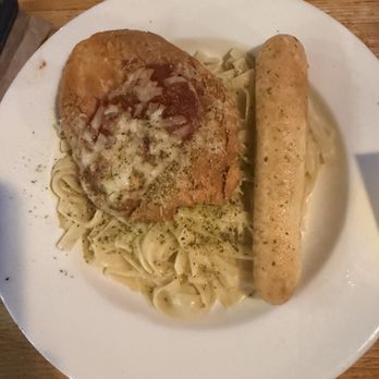Applebee's Grill + Bar - NEW Chicken Parmesan Fettuccine - Sports Bars Near Me - Hinesville, Georgia Applebee's Grill + Bar - NEW Chicken Parmesan Fettuccine - Sports Bars Near Me - Hinesville, Georgia