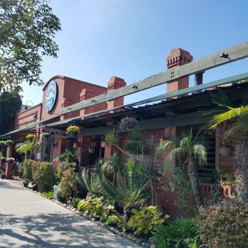 Coronado Brewing - Outside - Brewpubs Near Me - Coronado, California Coronado Brewing - Outside - Brewpubs Near Me - Coronado, California