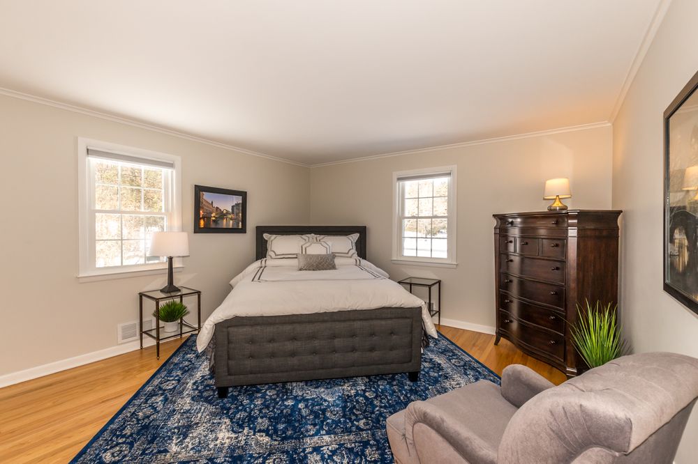 AVON CT RENTAL HOUSE 15 Bronson Rd, Avon, Connecticut Guest Houses