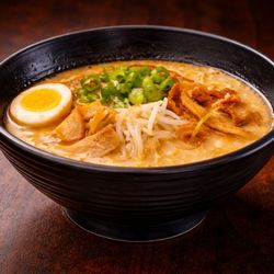 Men Oh Tokushima Ramen