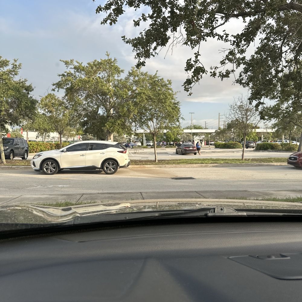 BJ's Gas - Gas Stations Near Me - Fort Lauderdale, Florida