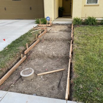 E Garcia Concrete Construction - Forming for steps to front door - Masonry/Concrete Near Me - Tracy, California E Garcia Concrete Construction - Forming for steps to front door - Masonry/Concrete Near Me - Tracy, California